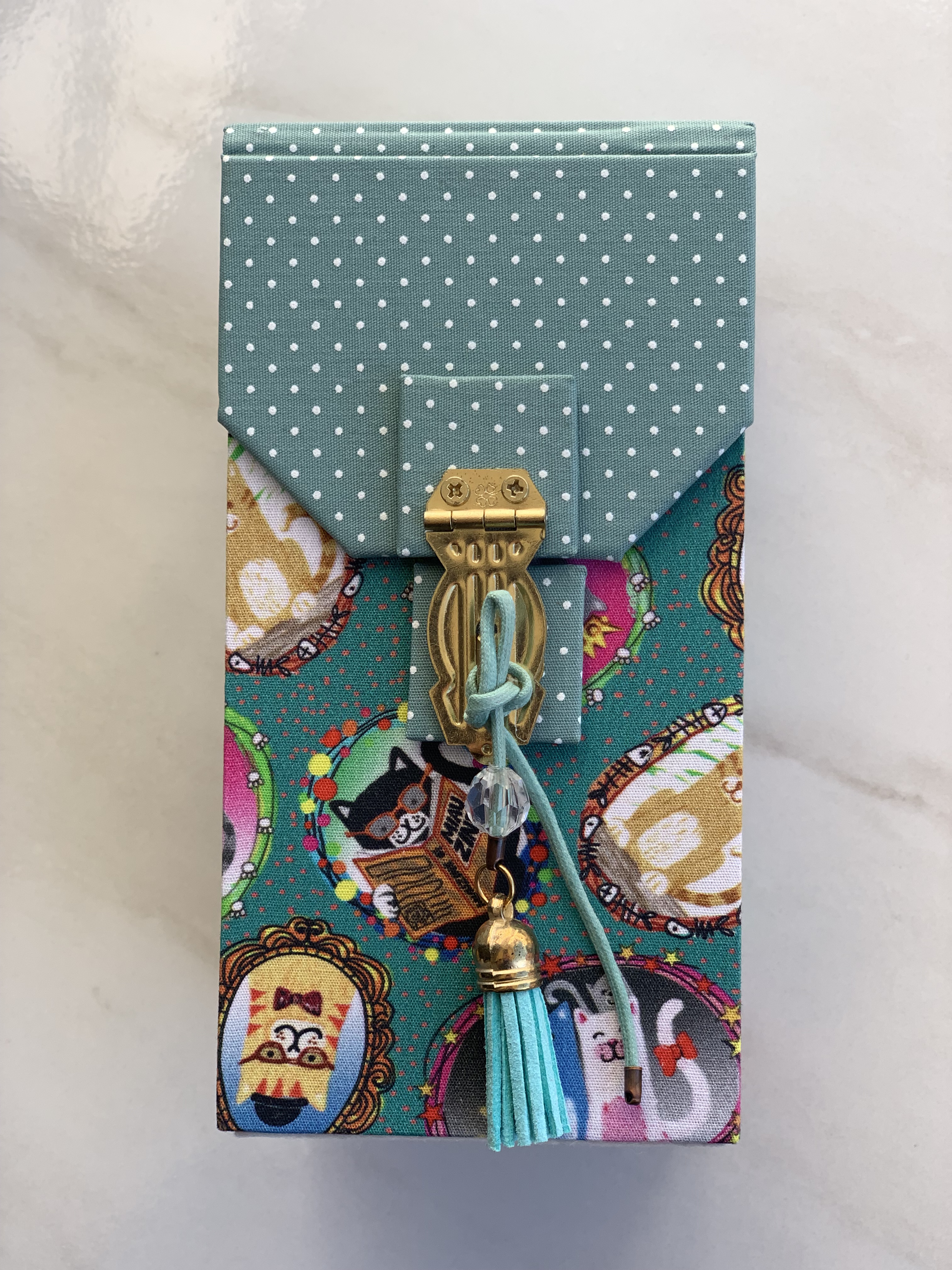 COFRINHOS DIVERTIDOS - Várias estampas