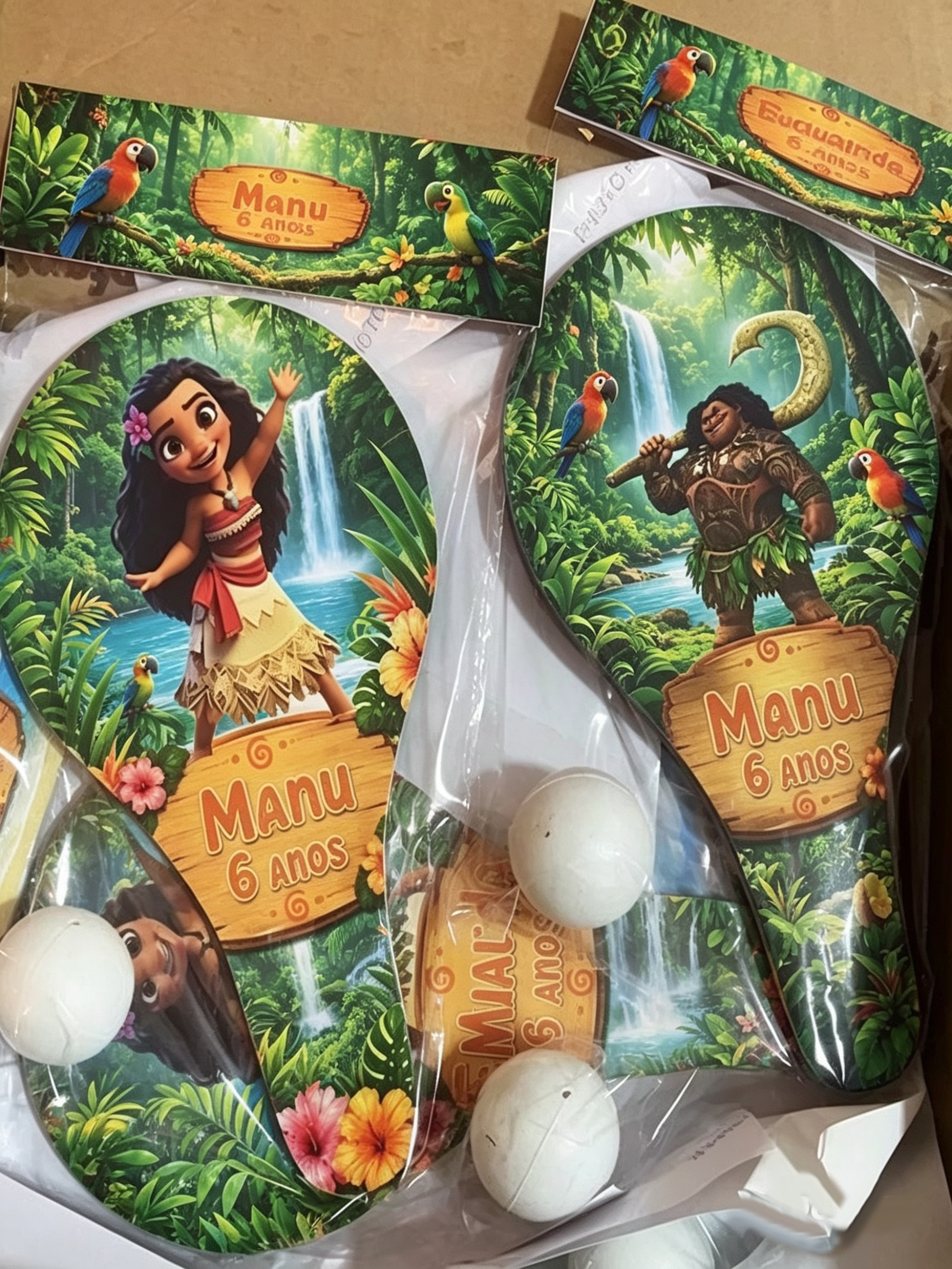 Raquete de ping pong personalizada lembrancinhas da Moana