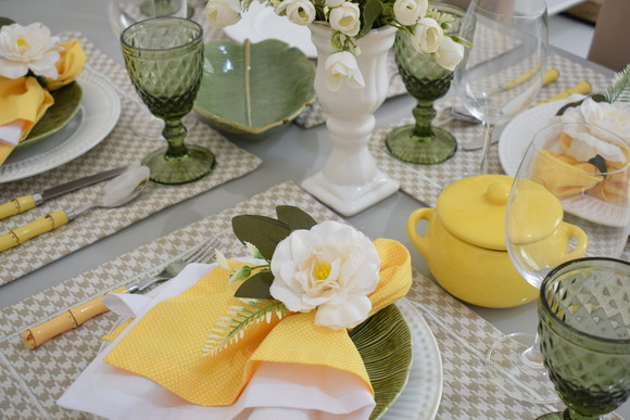 Lugar Americano Bege com off white