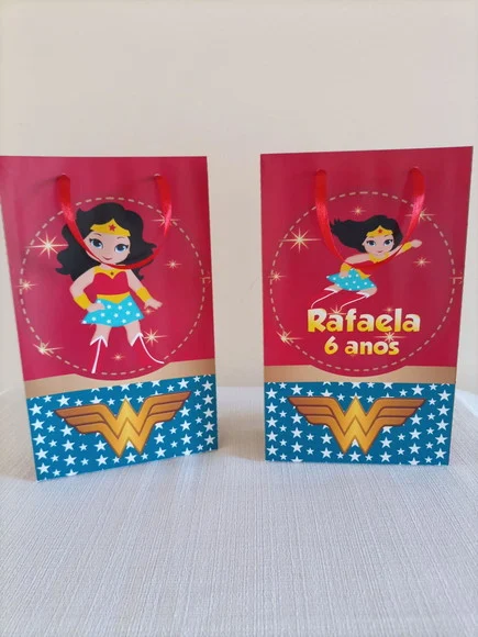 Sacolinha Mulher Maravilha