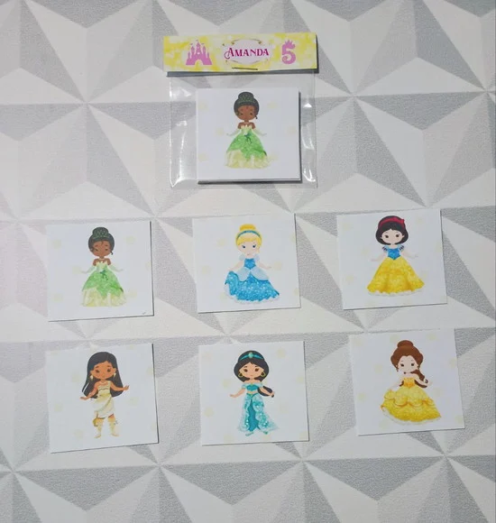 Jogo da Memória Brinde Personalizado Princesas Cute - foto 1