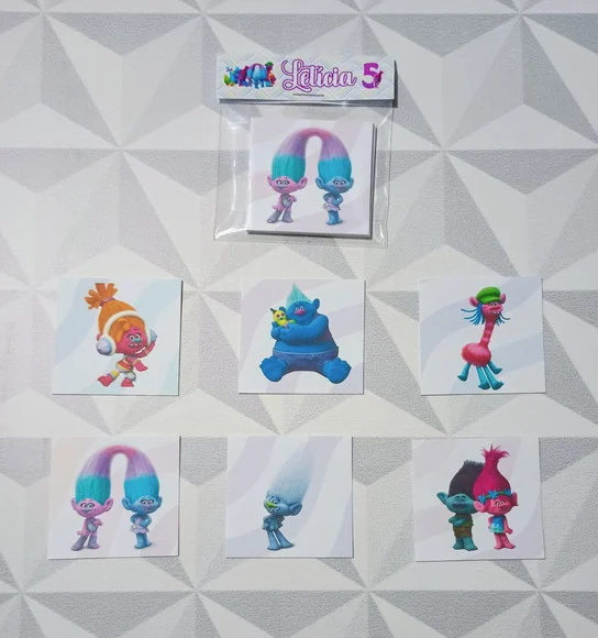 Jogo da Memória Brinde Personalizado Trolls - foto 1