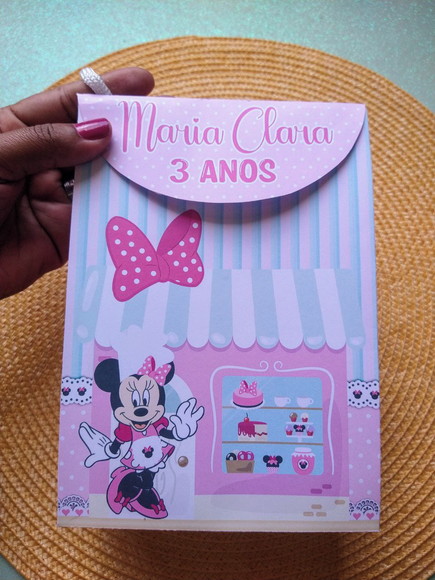 Sacolinha Personalizada Minnie - Criamos Todos os Temas - foto 1