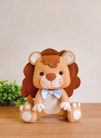 Safari em Feltro - Leão 25cm - foto 1