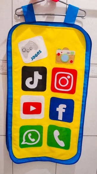 Recurso Visual Celular - Redes Sociais - foto 1