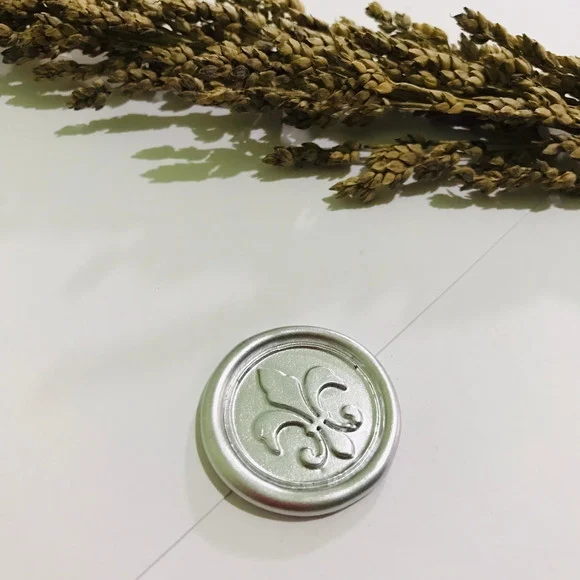 Lacre - Flor de Liz - foto 1