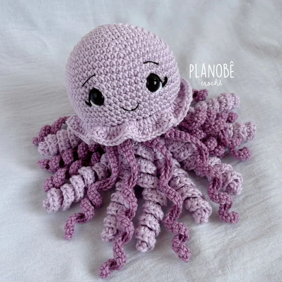 Água-viva Amigurumi Crochê - foto 1