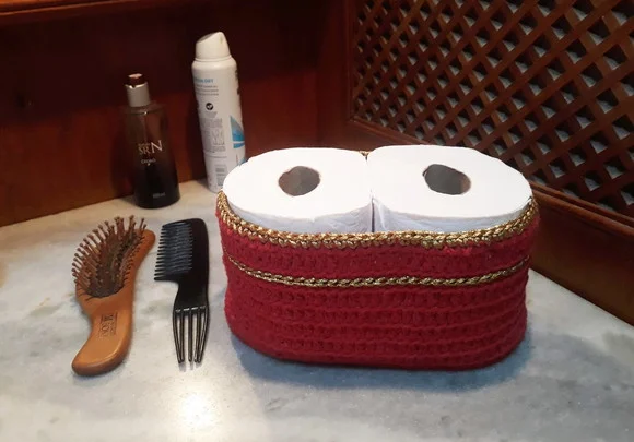Porta Papel Higiênico em Crochê para Bancada Vermelho - foto 1