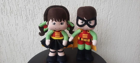 Menino e Menina Robin - foto 1