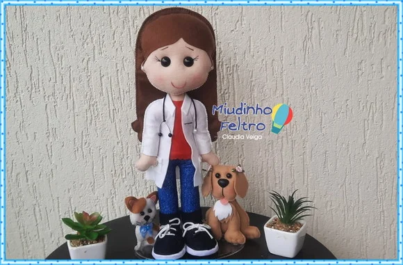 Boneca Veterinária - foto 1