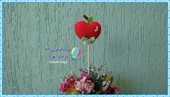 Maçã em Feltro - Branca de Neve - foto 1
