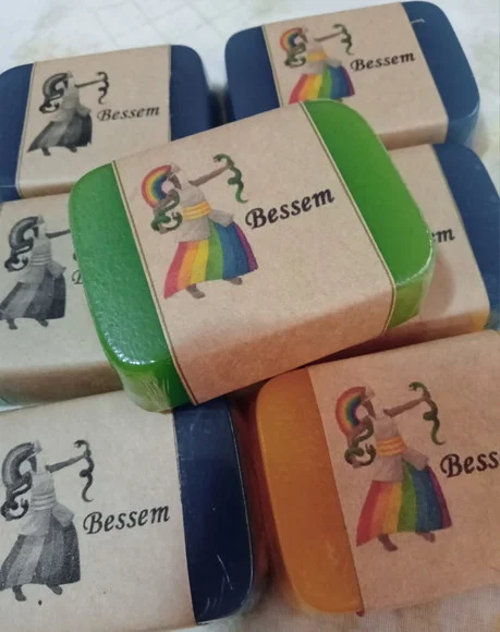 - Sabonete Orixás Grande 50 Grs - foto 1
