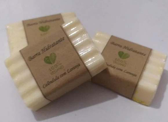 Sabonete Vegano de Calêndula com Laranja