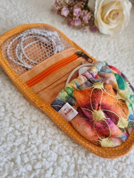 Porta Carregador de Celular e Fone + Porta Absorvente - foto 4