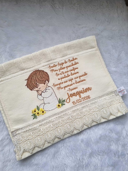 Toalha para Batizado Personalizado Bordado - foto 2