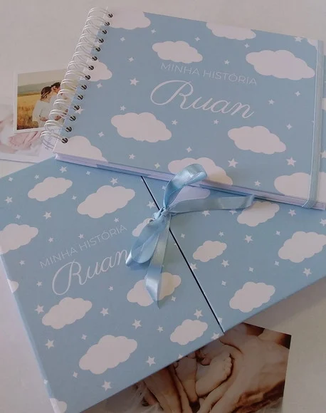 Livro do Bebe Personalizado com Caixa Nuvens - foto 1