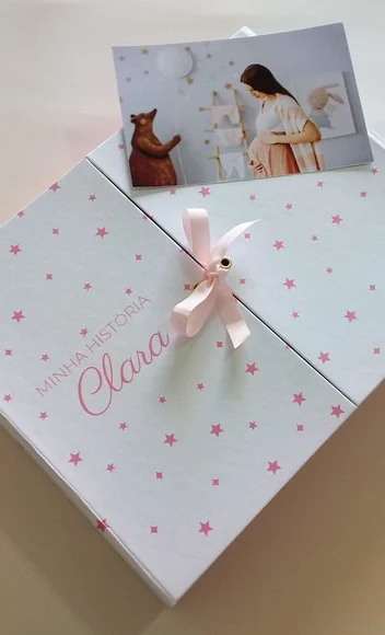 Livro do bebê com caixa rosa para menina - foto 1