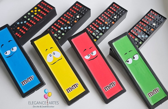 Dominó M&ms