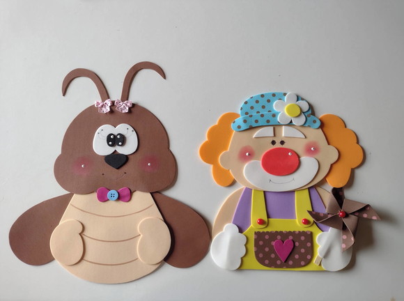 Kit com 12 luvas personagens de 30 cm cada um - foto 1