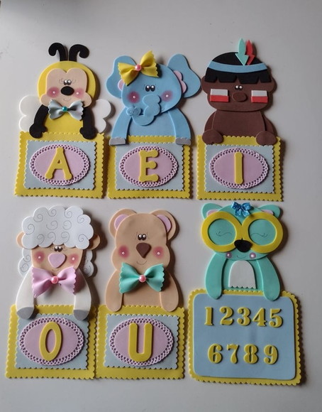 Vogais e numerais decorados - foto 1