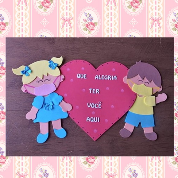 Placa boas vindas crianças de máscara - foto 1
