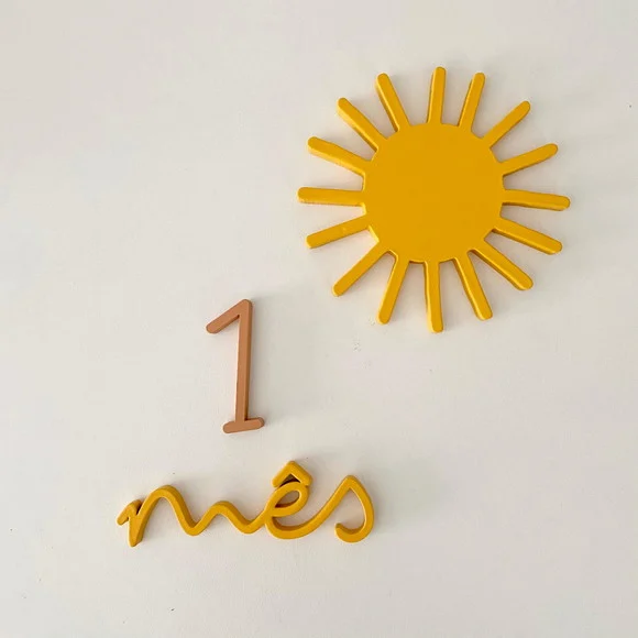 Kit Mesversário Sol - Minimalista em mdf - 15 Peças