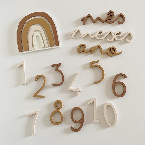 Kit Mesversário Rainbow em mdf - 15 Peças - Minimalista