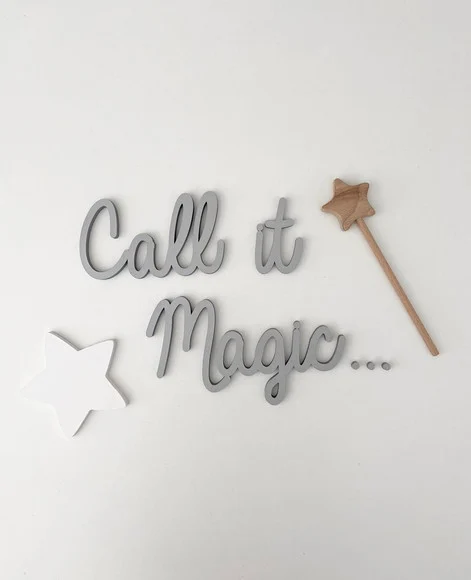 Letreiro Call It Magic - Decoração para Quarto de Bebê - foto 1
