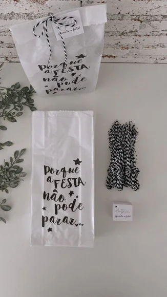 Lembrancinha - Saquinhos Havaianas + Tags Personalizados
