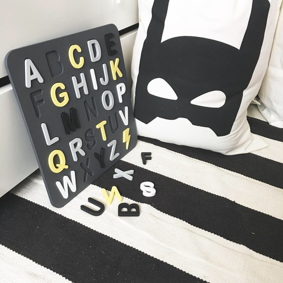 BRINQUEDO - ABECEDÁRIO EM MADEIRA - LETRAS DESMONTÁVEIS