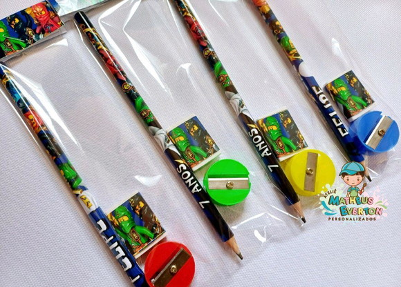 35 Kits Lápis, Borracha e Apontador Personalizado Ninjago - foto 2