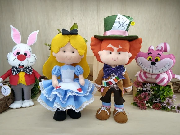 Kit Alice no País das Maravilhas em Feltro