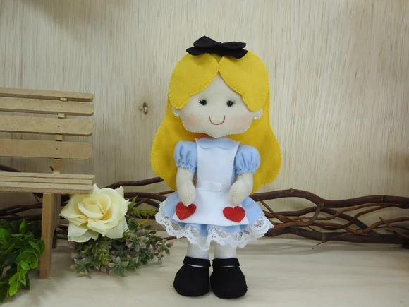 Alice no País das Maravilhas em Feltro