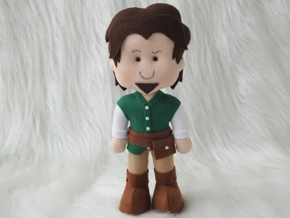 Boneco Flynn Rider em Feltro- Enrolados 30 cm
