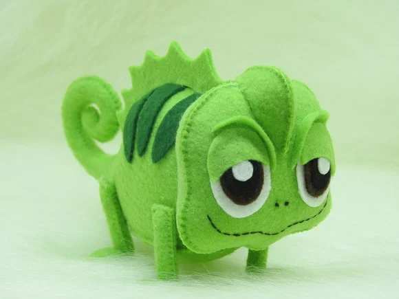 Pascal em Feltro- Enrolados