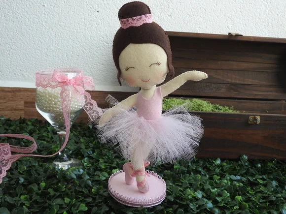 Bailarina em Feltro