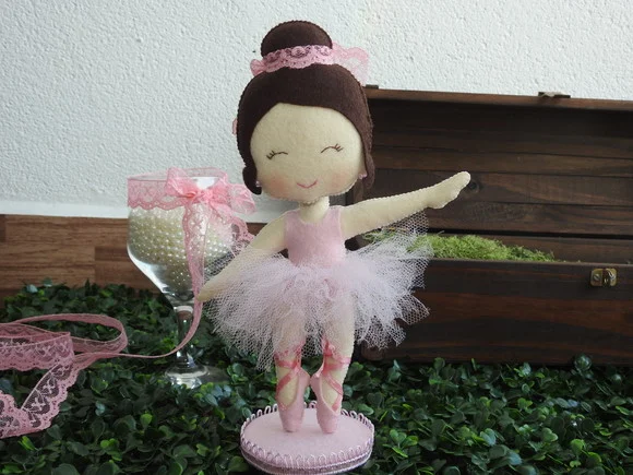 Bailarina em Feltro