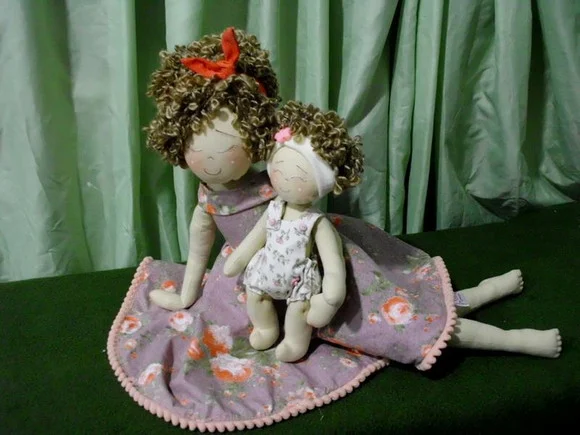 Boneca Lê e Lelê - foto 1