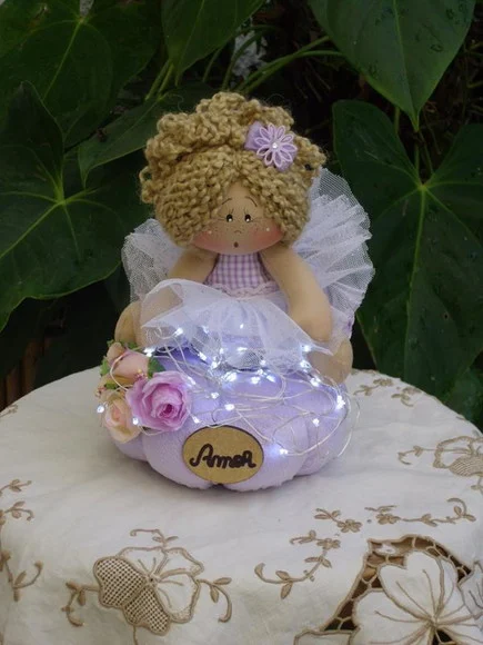 Boneca Fofura - com Led - foto 1