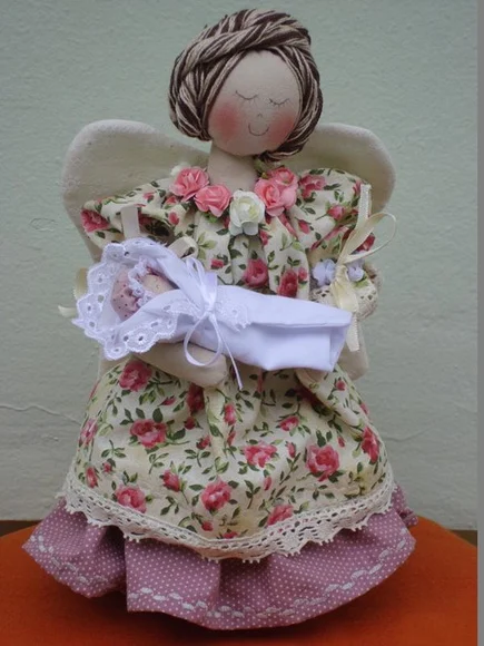 Boneca de Pano - Mamãe Anjo - foto 1