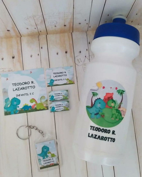 Kit Escolar Etiquetas, Chaveiro, Garrafa Dino Baby