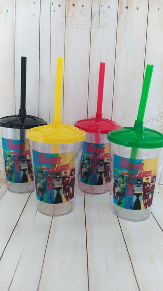 Copo Twister com Canudo Super Heróis Vingadores